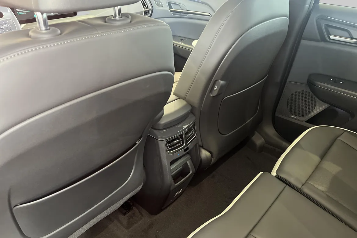 picture of a car