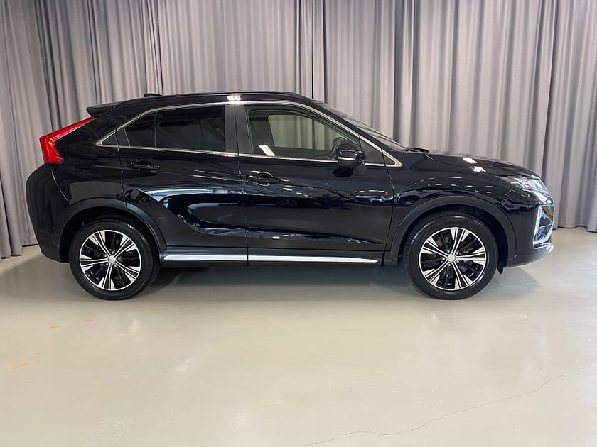 Bild 3 av Mitsubishi Eclipse Cross 163hk Manuell. CarPlay, Rattvärme