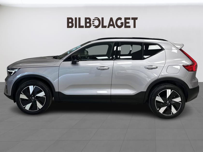 Bild 2 av Volvo EX40 Single Motor Extended Range ExtendedRange Plus SE | Dragkrok |
