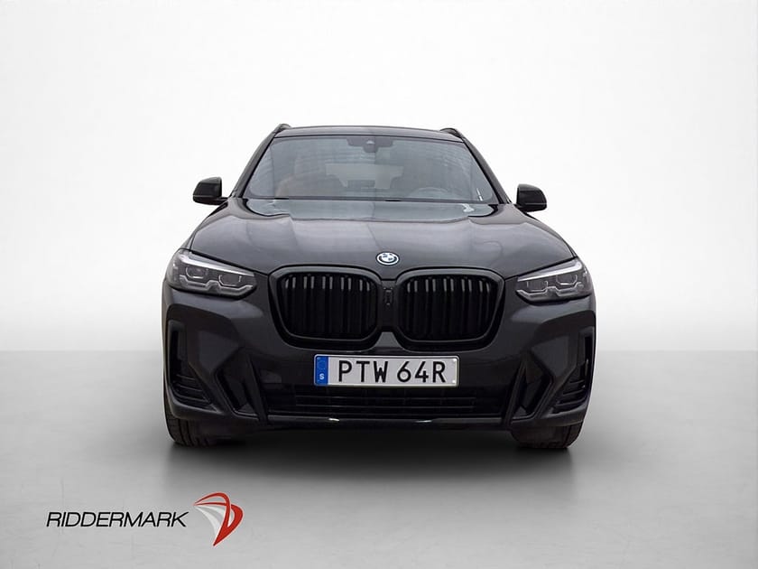 Bild 2 av BMW X3 xDrive30e M Sport Cockpit Skinn Kamera CarPlay Navi