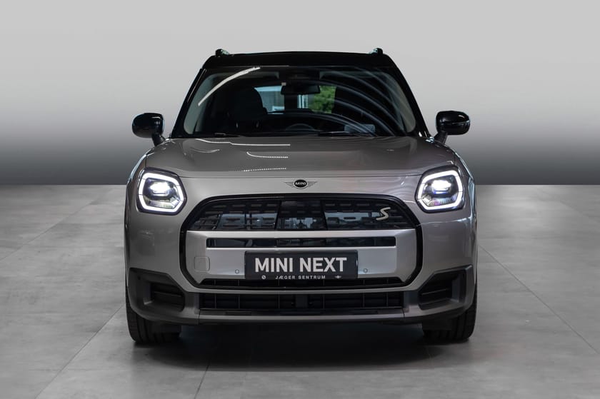 Bilde 4 av MINI Countryman SE ALL4 Hengerfeste Pano HeadUP Comfort Access