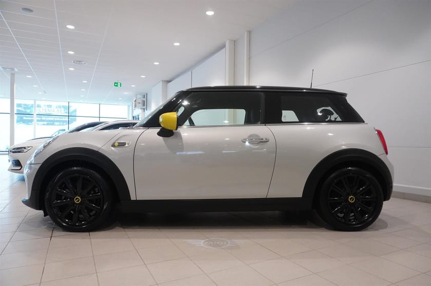 Bild 3 av MINI Cooper SE Electric Backamera Keyless CarPlay 184hk