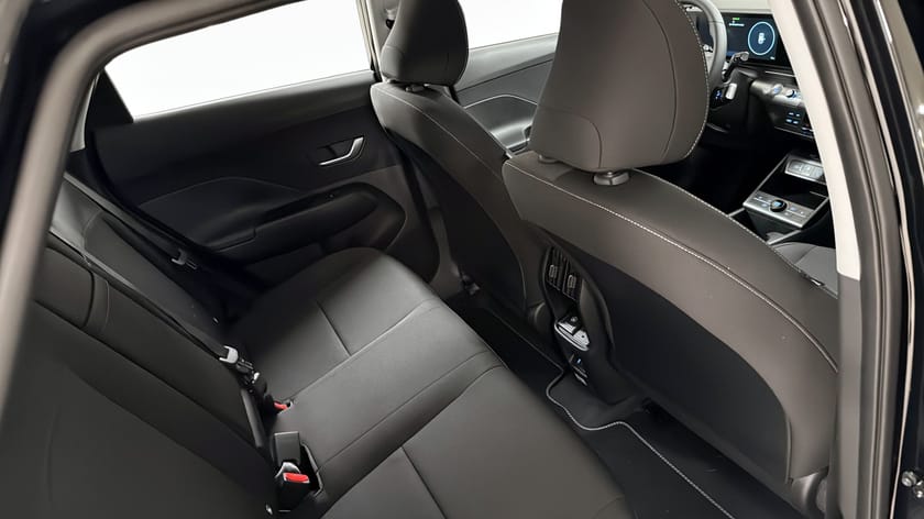 Bild 5 av Hyundai Kona Electric Long Range Essential - 65,4 kWh -