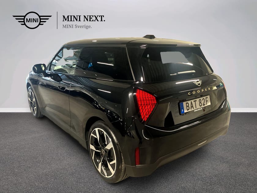 Bild 4 av MINI Cooper SE Classic Trim, Paket M