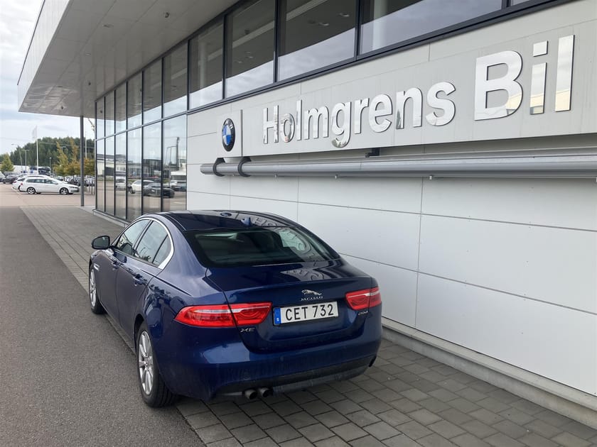 Bild 3 av Jaguar XE 20d 2,0 D Aut 180hk Nav Värmare