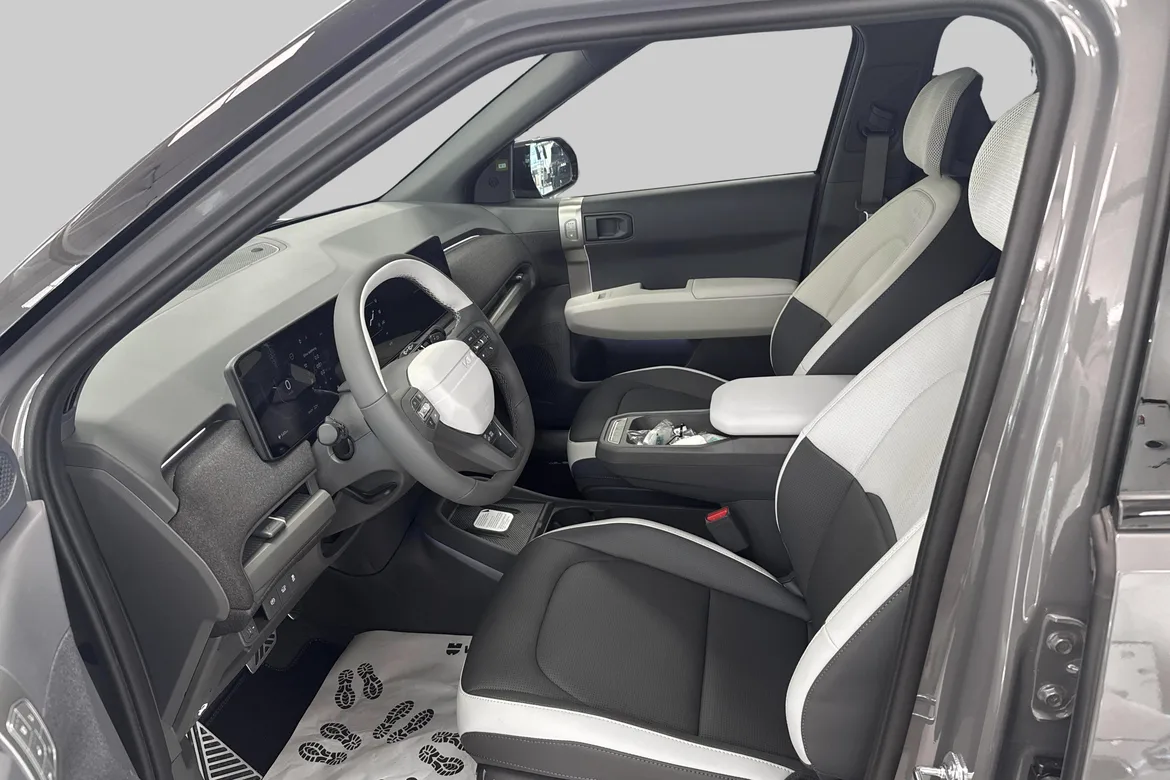 picture of a car