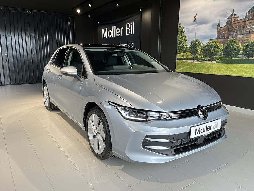 Bild 3 av Volkswagen Golf eHybrid LIFE 204 HK DSG6