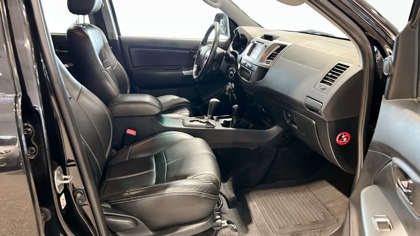 Bild 3 av Toyota Hilux Dubbelhytt 3.0 D-4D 4x4 Automatisk, 171hk