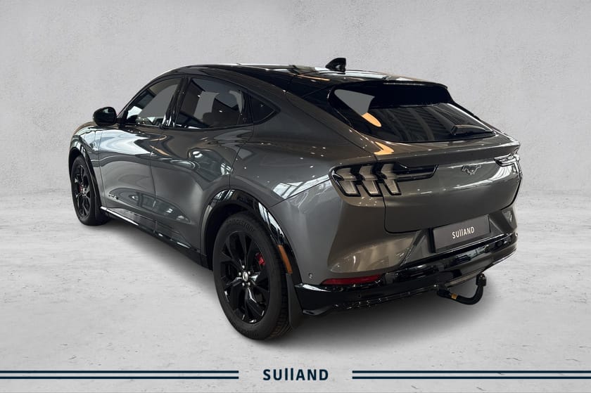 Bilde 3 av Ford Mustang Mach-E Long Range AWD LR AWD, Panoramatak, B&O, 360 Kamera, Skinn