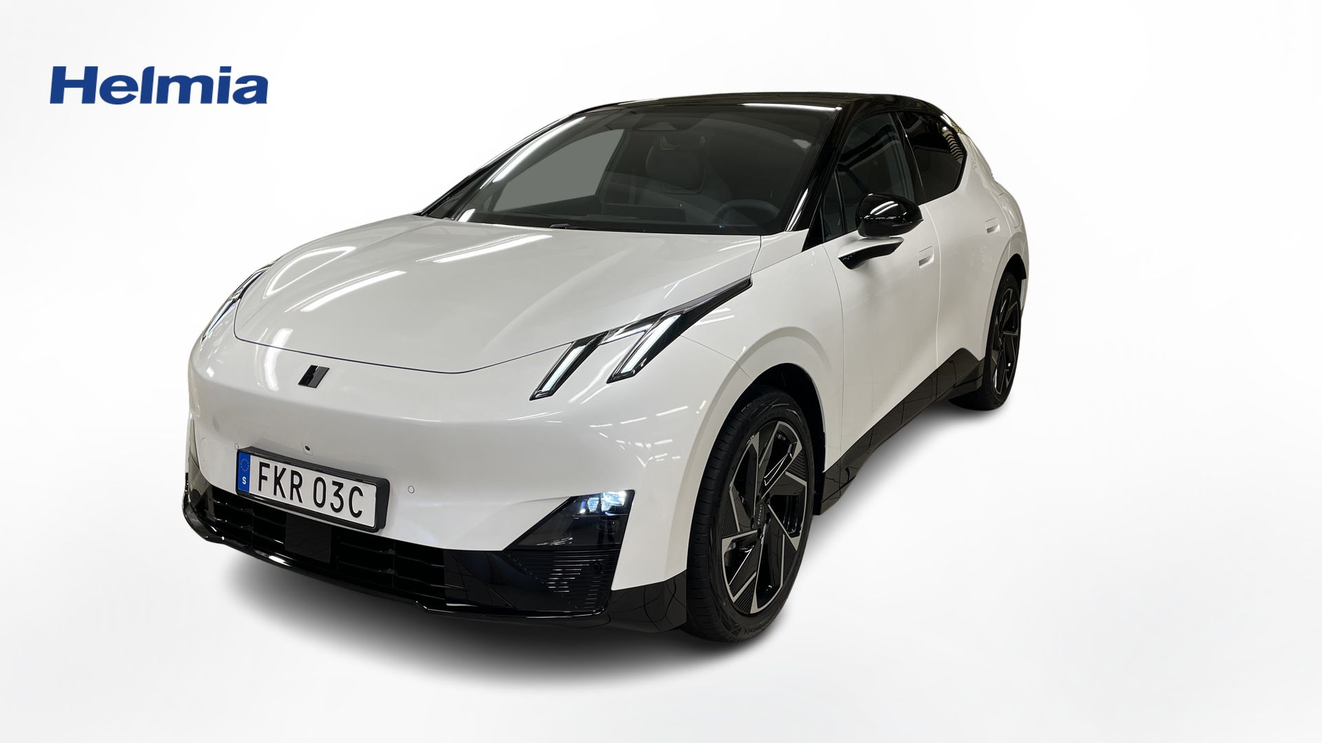 Lynk & Co 02