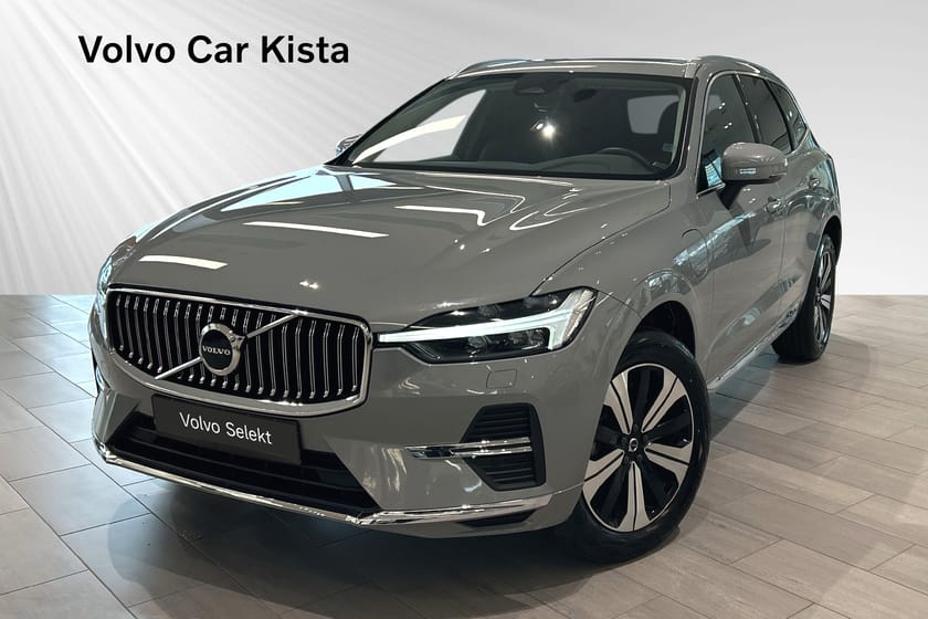 Bild 1 av Volvo XC60 T6 Core Special Edition Drag Pano B-Kamera