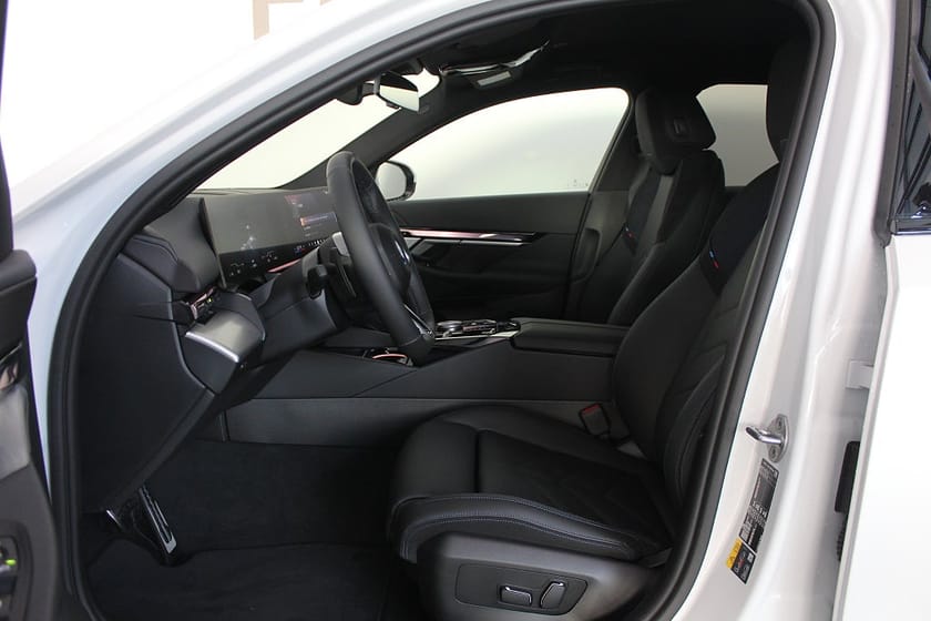 Bild 5 av BMW i5 eDrive40 Sedan M Sport Drag Rattvärme Park Assist