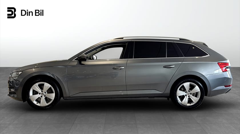 Bild 2 av Škoda Superb Kombi STYLE TDI 200 DSG 4X4