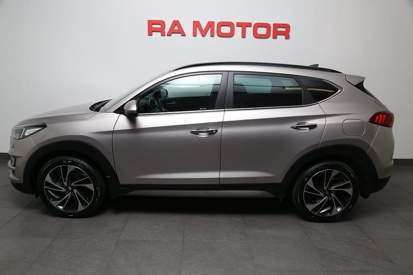 Bild 3 av Hyundai Tucson 1,6 T-GDI 177hk Premium AWD Pano Skinn 360°-kamera Drag