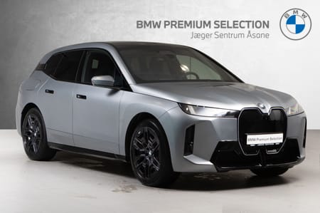 BMW iX xDrive60