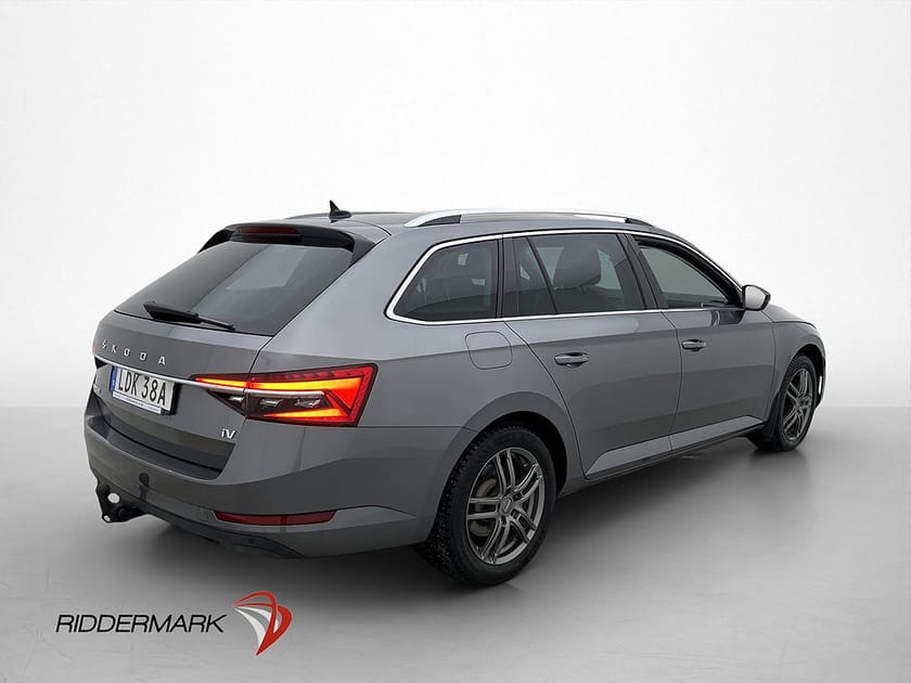 Bild 4 av Škoda Superb iV Kombi Skoda Business Skinn Drag Kamera Värmare MOMS
