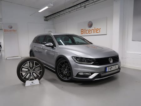 Volkswagen Passat Alltrack 2.0 TDI 4Motion  Aut-V däck ingår-värmare-Navi