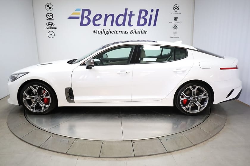 Bild 5 av Kia Stinger GT AWD 3.3 V6/ Taklucka/ 360 kamera