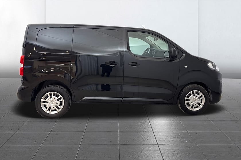 Bild 4 av Citroën Jumpy Van IP 1.5 BlueHDi Kamera P-Sens Värmare 3-sits Delläder 102hk