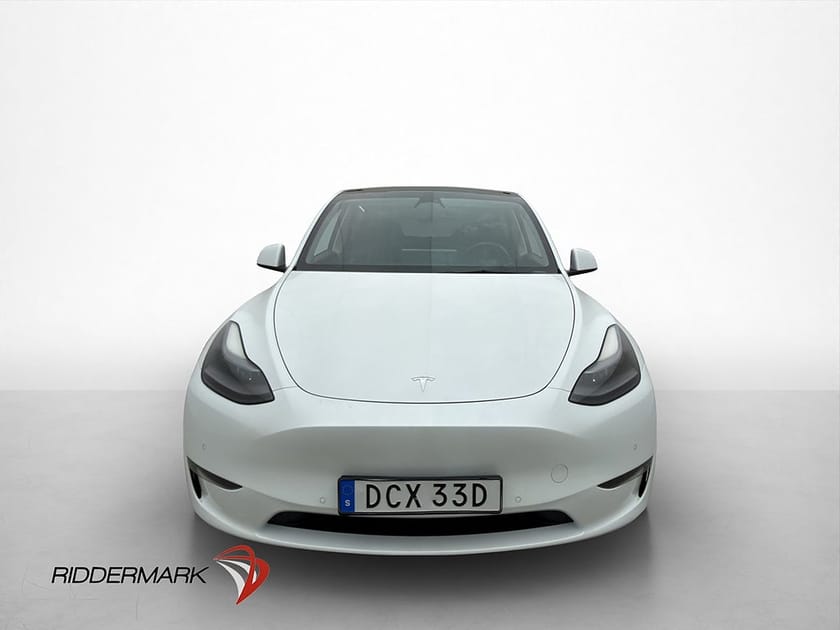 Bild 3 av Tesla Model Y Long Range AWD 514hk Autopilot En ägare Moms