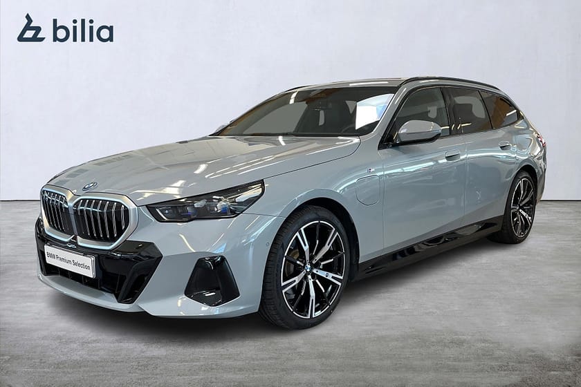 Bild 1 av BMW 530e xDrive Touring M Sport Värmare H/K Adaptiv farth. Drag