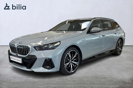 BMW 530e xDrive Touring M Sport Värmare H/K Adaptiv farth. Drag
