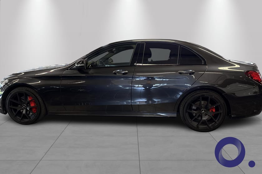 Bilde 2 av Mercedes-Benz C 300 e 4MATIC AMG|Premium pakke|Burmester