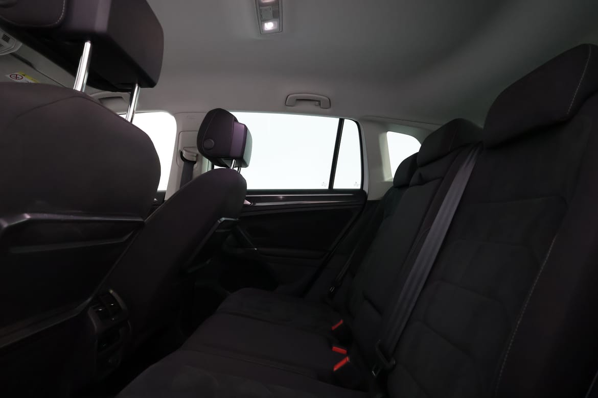 Volkswagen Tiguan 2018 - miniatyr 10