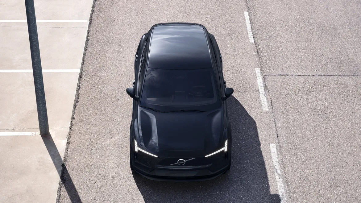 Volvo EX30 P5 Long Range