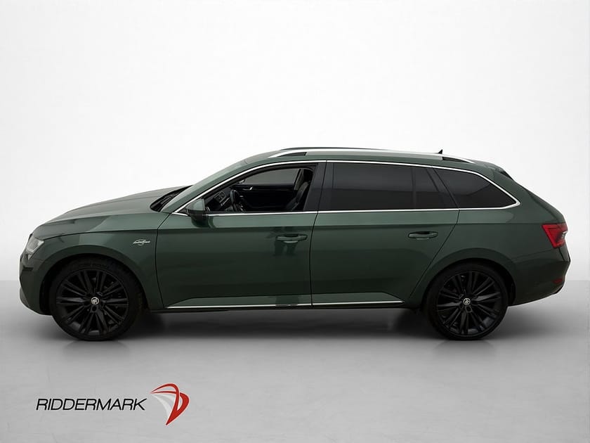Bild 4 av Škoda Superb iV Kombi Skoda TSI L&K Drag CANTON Kamera