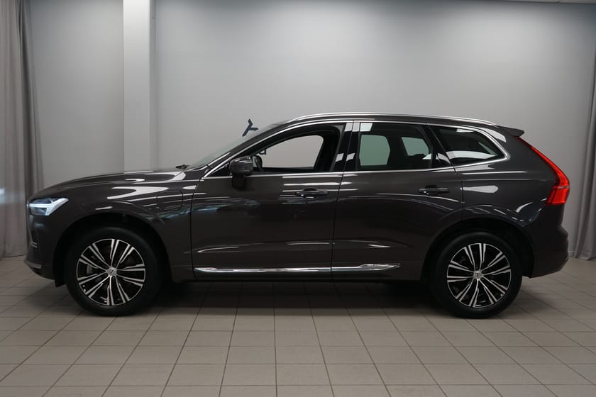 Bild 2 av Volvo XC60 Recharge T6 II Inscr Expression | Drag |