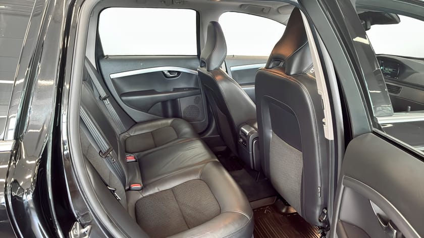 Bild 5 av Volvo V70 D3 Classic Momentum Geartronic | Drag |