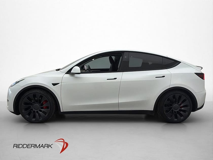Bild 5 av Tesla Model Y Performance AWD 1 Brukare Moms Drag Värmare AP