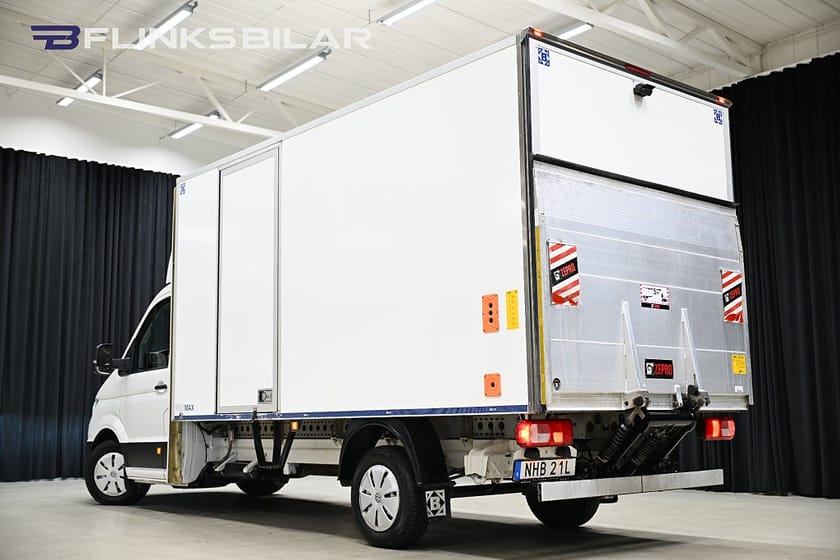 Bild 4 av Volkswagen Crafter Chassi 177HK Automat|Volymskåp|BG-Lyft|Sidodörrar|