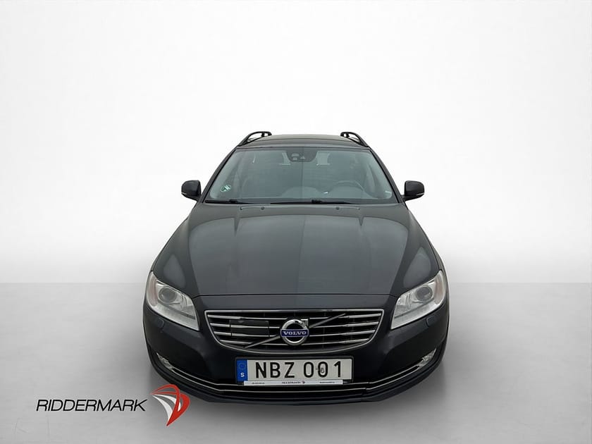 Bild 2 av Volvo V70 II D4 181hk Classic Momentum Värmare Drag Adaptiv