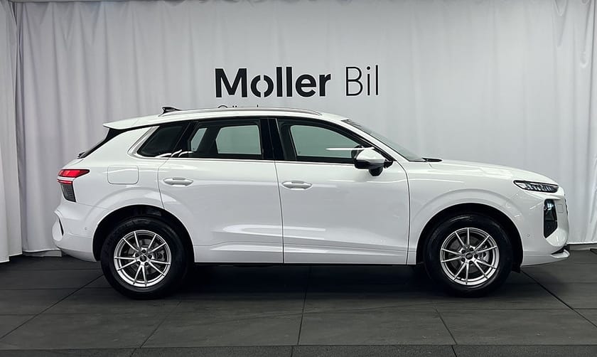 Bild 2 av Audi Q3 Proline 150HK Värmare/Drag/B-kamera/Audi Sound