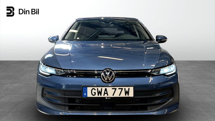 Bild 4 av Volkswagen Golf eTSI150 DSG Life Backkamera/P-värmare