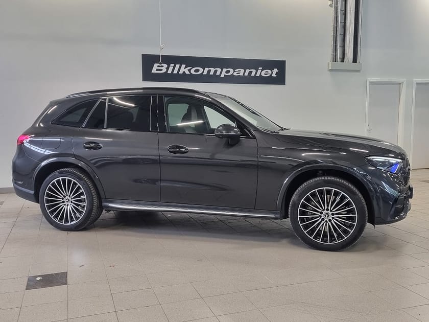 Bild 2 av Mercedes-Benz GLC 300 e 4MATIC 9G-Tronic AMG Line Premium, Burmester