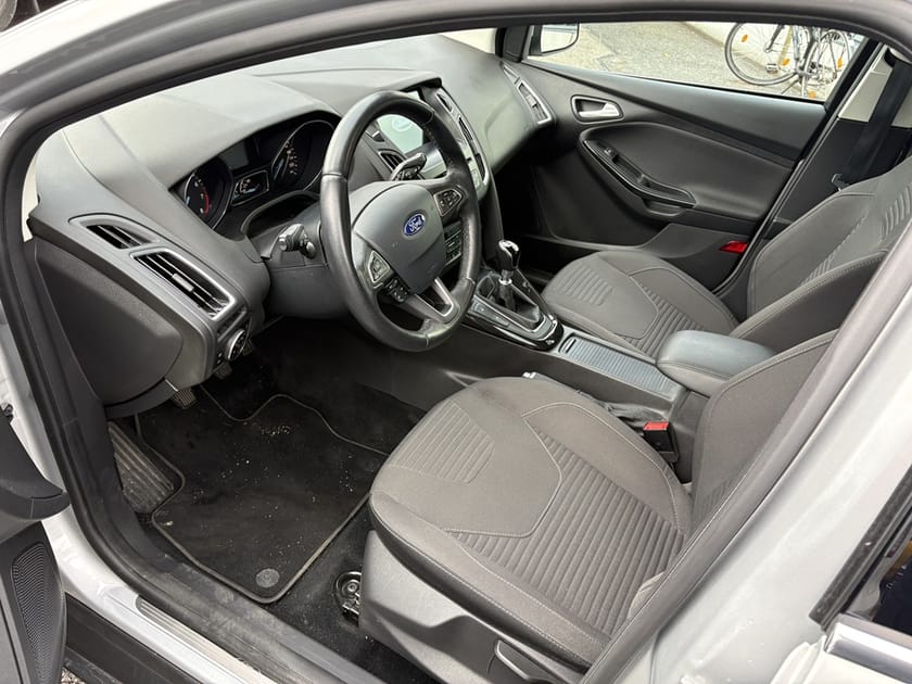 Bild 2 av Ford Focus Kombi