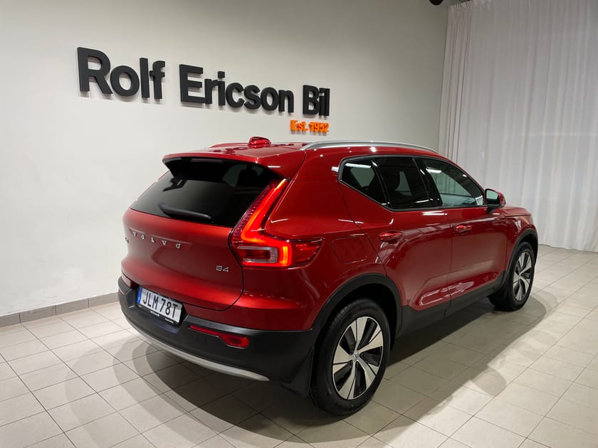 Bild 3 av Volvo XC40 B4 FWD Bensin Momentum Advanced Edt