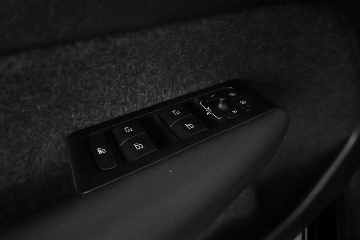 Volvo XC40 2022 - miniatyr 15
