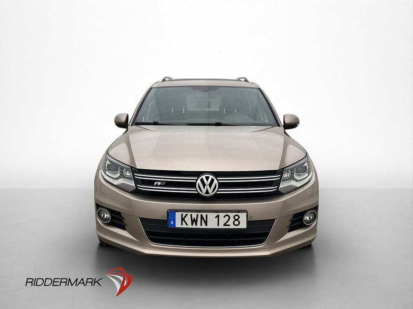 Bild 2 av Volkswagen Tiguan TDI 184hk R-Line Pano Kamera Skinn Drag