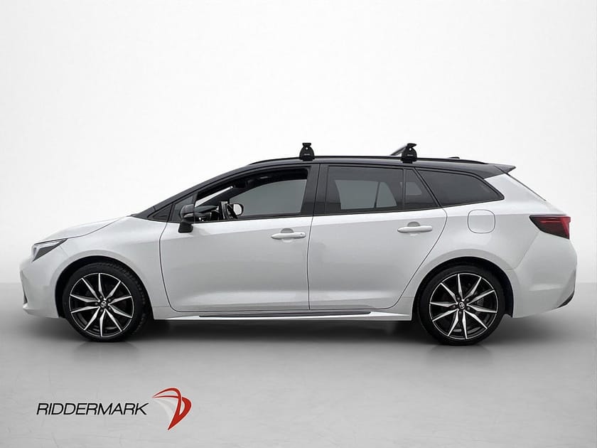 Bild 5 av Toyota Corolla Touring Sports Hybrid 196hk GR Sport Drag Cockpit