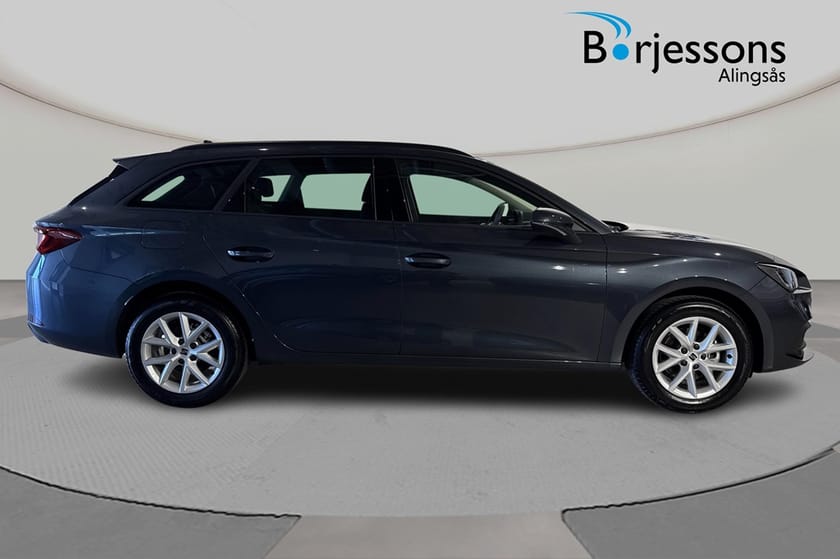 Bild 2 av SEAT Leon Sportstourer eTSI 115 hk DSG Style