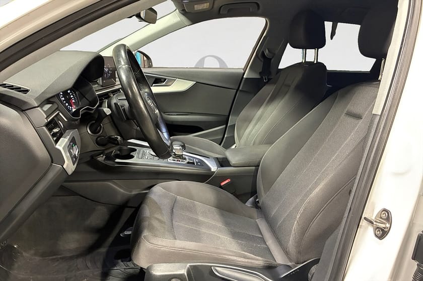 Bild 3 av Audi A4 Avant 2.0 TDI 190 HK Q AUT PROLINE BLUETOOTH PDC 17"
