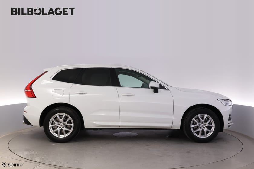 Bild 2 av Volvo XC60 B4 AWD Diesel Momentum Advanced Edt DRAG HÖGSPEC