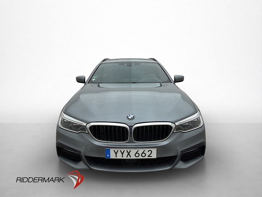 Bild 2 av BMW 530d xDrive Touring 530 Innovation Pano H/K HUD Värmare 360° Drag