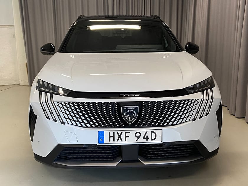 Bild 2 av Peugeot 5008 Hybrid 145 1.2 145hk GT 7-sits Navi Backkamera