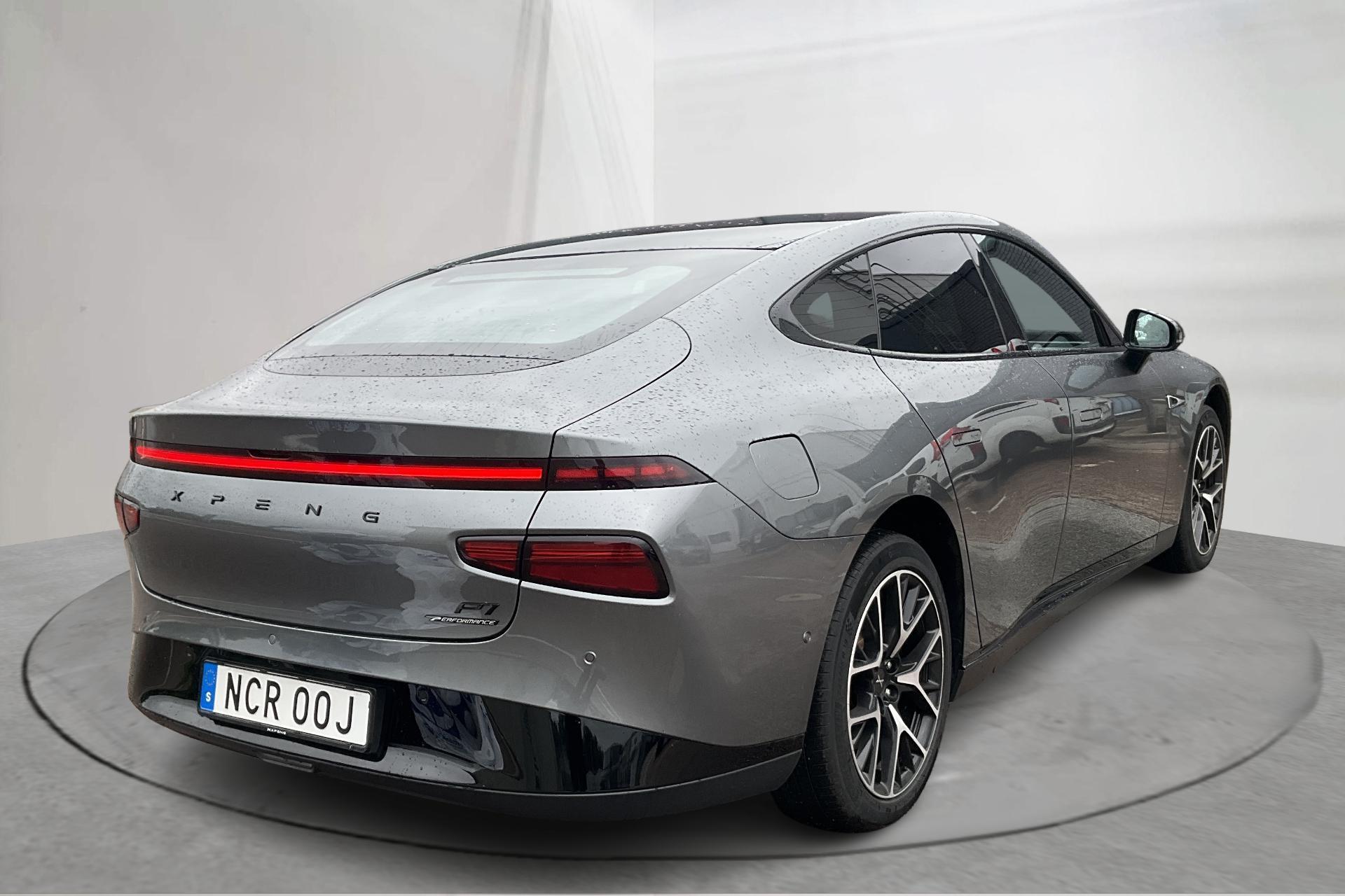XPENG P7 Performance 2023, bild 3/10