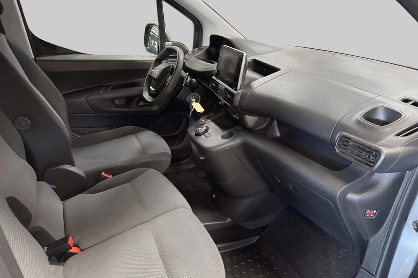 Bild 4 av Peugeot Partner L1 1.2 PureTech 130 aut